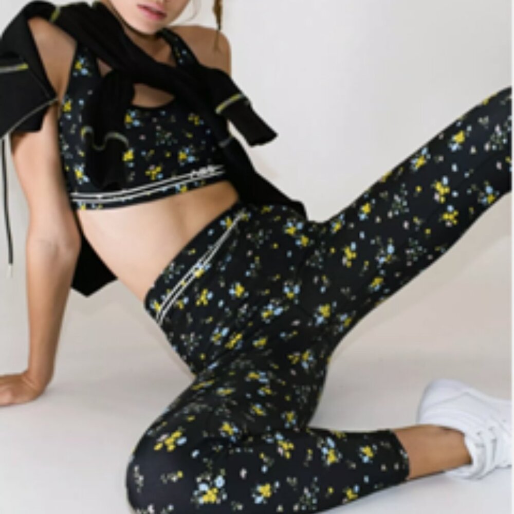 Carbon38 Adam Selman Sport Hi-Rise Wildflower Print Legging - Size S